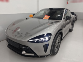 小米汽车 小米YU7 2025款 超长续航四驱Pro版