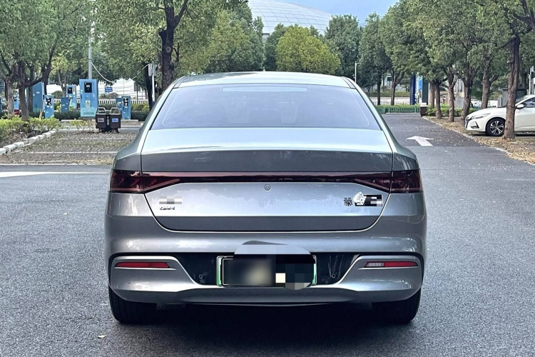 比亚迪 秦PLUS 2023款 冠军版 DM-i 55KM领先型车身外观6007