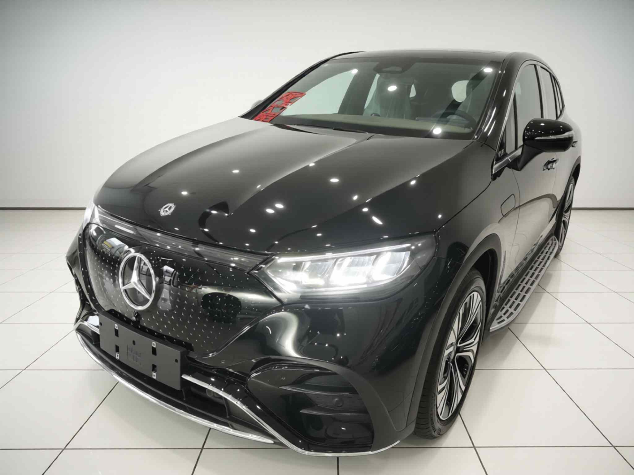 奔驰EQE SUV 2024款 500 4MATIC 先锋版(2)