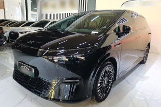 小鹏X9 2025款 740超长续航 Max