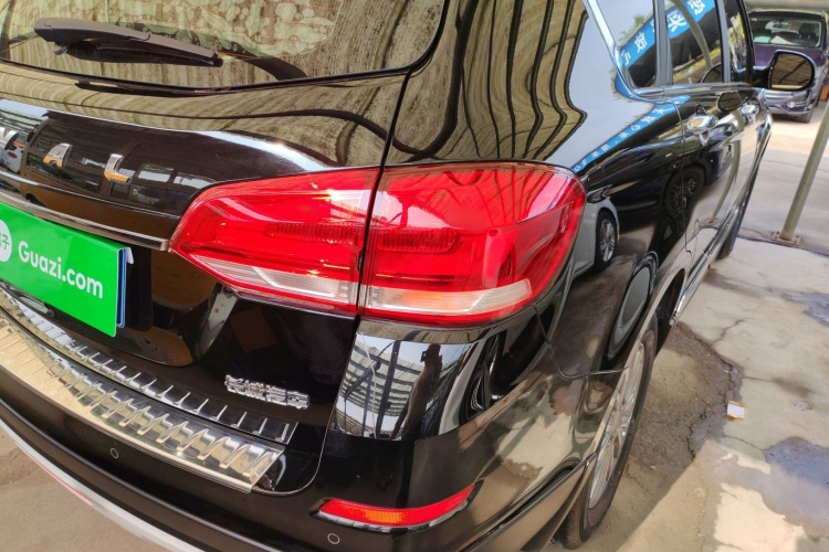 哈弗H6 2018款 蓝标 运动版 1.5T 手动两驱精英型车身外观6006