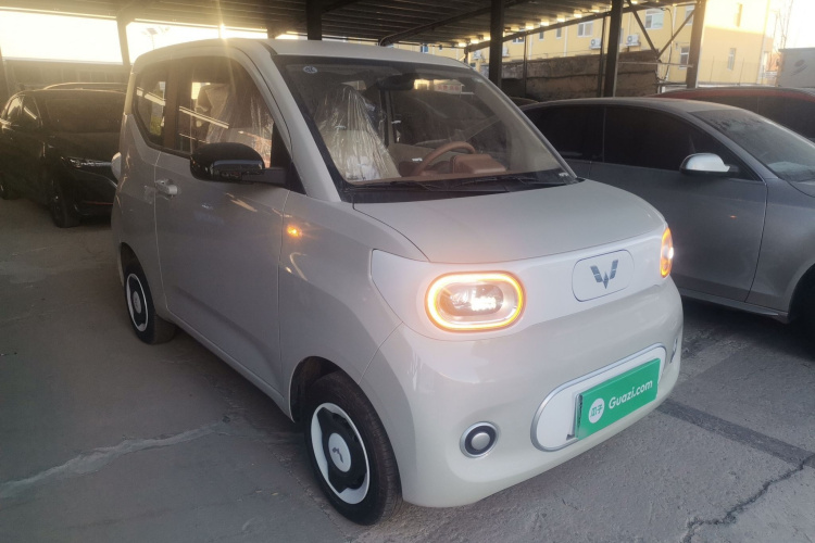 五菱汽车 宏光MINIEV 2024款 第三代 215km 青春版车身外观3