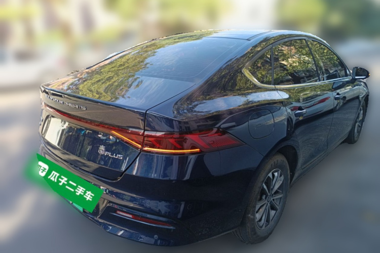 比亚迪 秦PLUS 2023款 冠军版 DM-i 55KM领先型车身外观6005