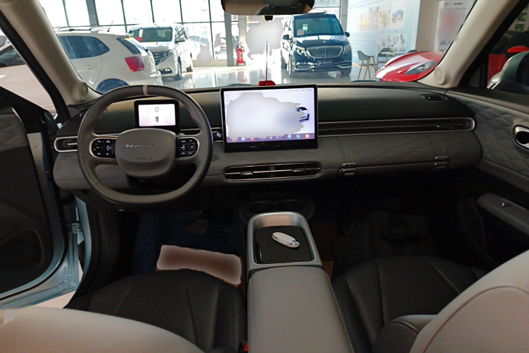 东风纳米 纳米01 2024款 330 Plus中控内饰12
