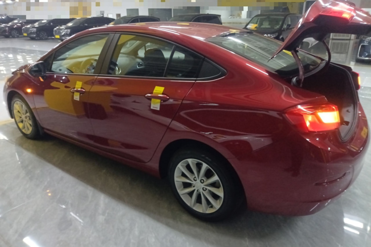 雪佛兰 科鲁兹 2017款 1.5L 自动先锋天窗版车身外观6003