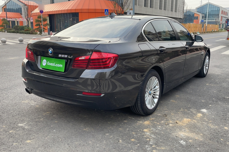 宝马5系 2014款 525Li 领先型车身外观6005