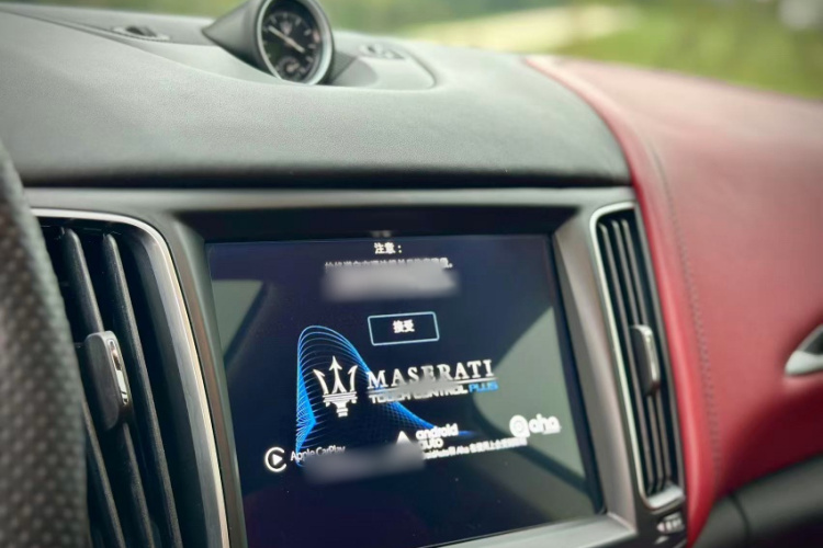 玛莎拉蒂 Levante 2016款 3.0T 标准型中控内饰7001
