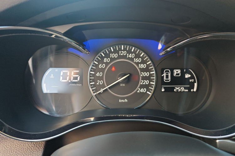 启辰D60 2018款 1.6L CVT舒适版局部细节14