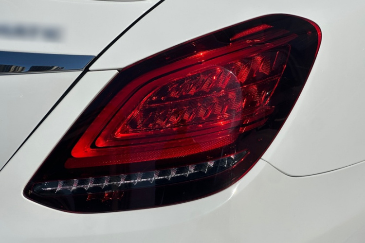 奔驰C级 2021款 C 260 星耀臻藏版车身外观6008