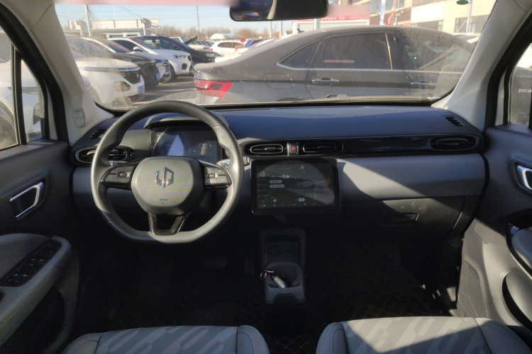 零跑汽车 零跑T03 2024款 310舒享版中控内饰12