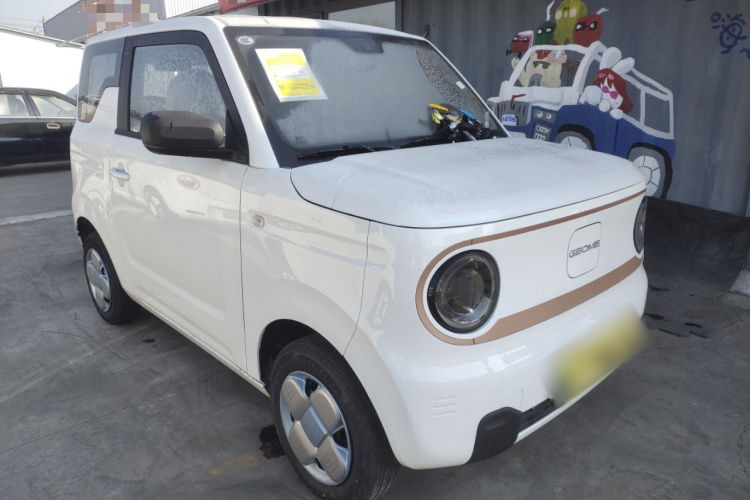 吉利银河 熊猫 2025款 210km 元气熊车身外观3