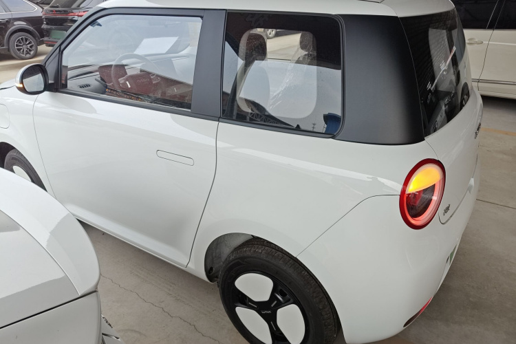 长安启源 长安Lumin 2024款 130km 清悦款车身外观4