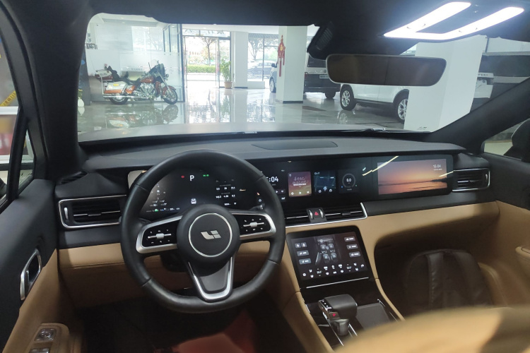 理想汽车 理想ONE 2021款 增程6座版中控内饰7002
