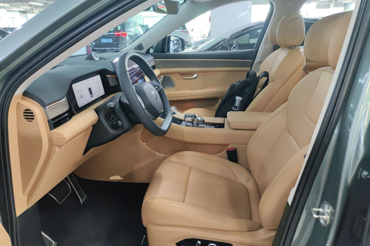 鸿蒙智行 问界M5 2022款 增程后驱标准版局部细节19