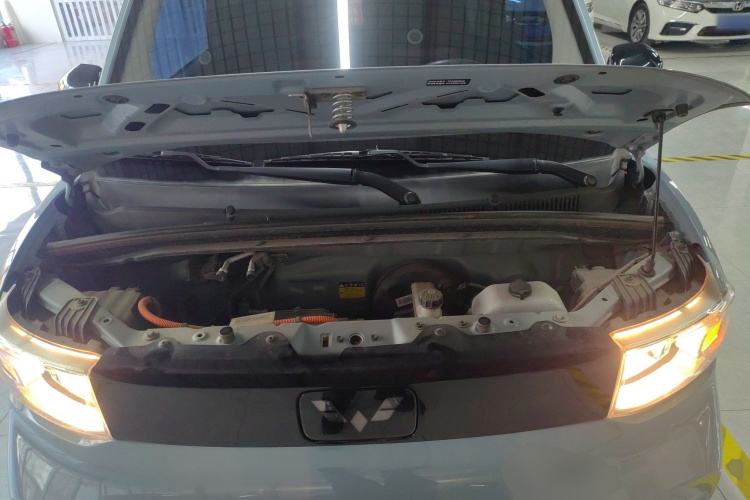 五菱汽车 宏光MINIEV 2022款 自在款 磷酸铁锂机舱底盘24