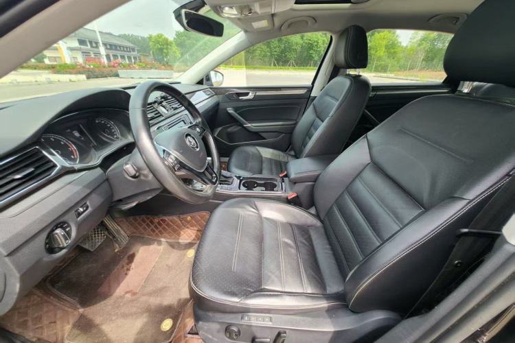 大众 帕萨特 2016款 330TSI DSG御尊版局部细节19