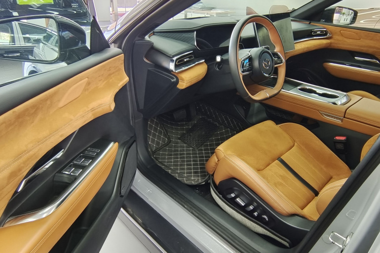 马自达EZ-6 2024款 增程200智尊版中控内饰7002