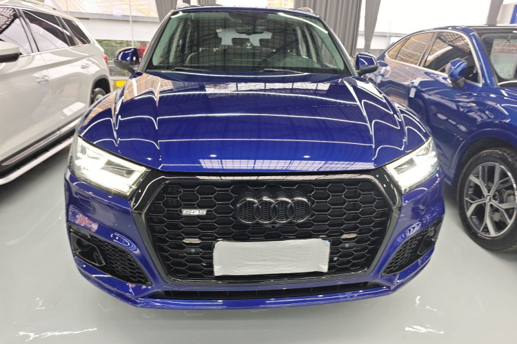 奥迪Q5L 2018款 45 TFSI 尊享时尚型 国VI车身外观2