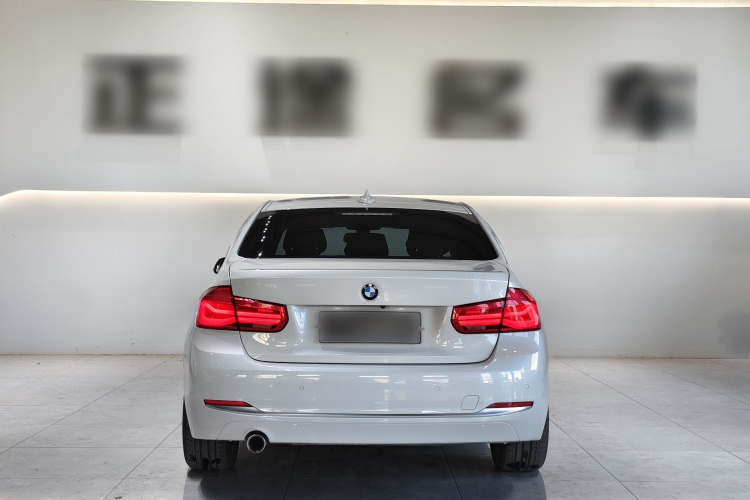 宝马3系 2018款 318Li车身外观6008