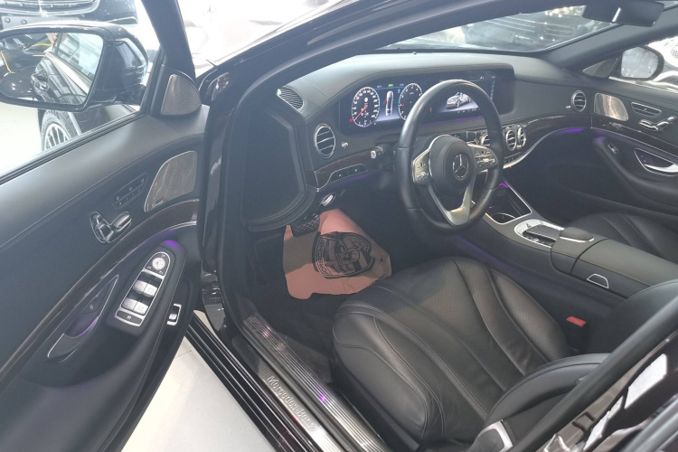 奔驰S级 2019款 S 320 L中控内饰20