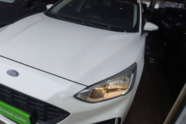 福特 福克斯 2020款 三厢 EcoBoost 180 自动锋潮型