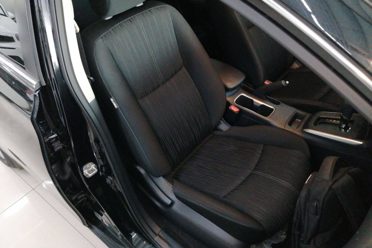 日产 轩逸 2022款 经典 1.6XE CVT舒适版局部细节41