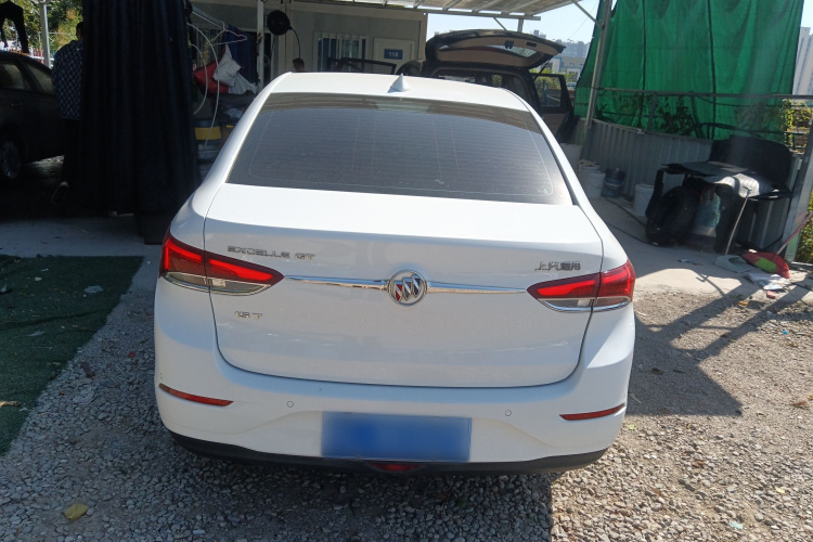 别克 英朗 2019款 15T 双离合进取型 国VI车身外观6