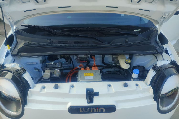 长安启源 长安Lumin 2025款 205km 清香款机舱底盘24