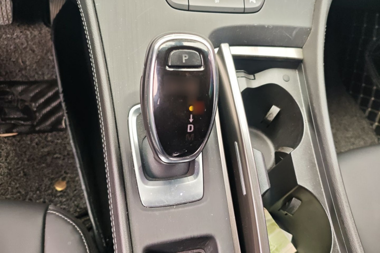 别克 君越 2020款 652T 豪华型局部细节18