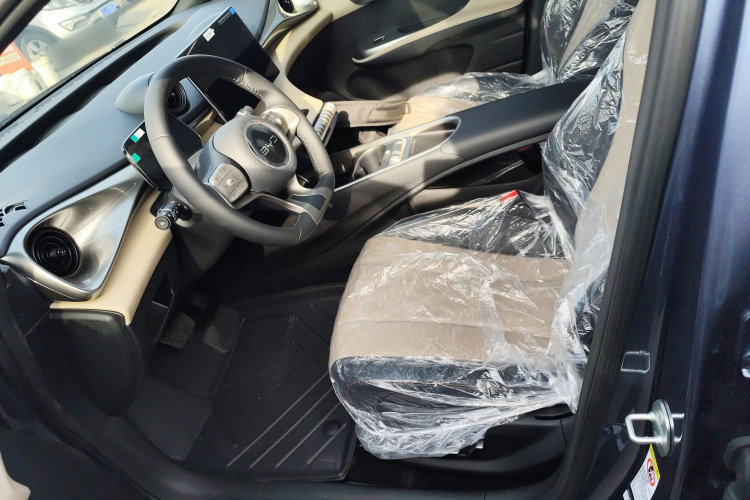 比亚迪 海豚 2025款 420km 自由版中控内饰19