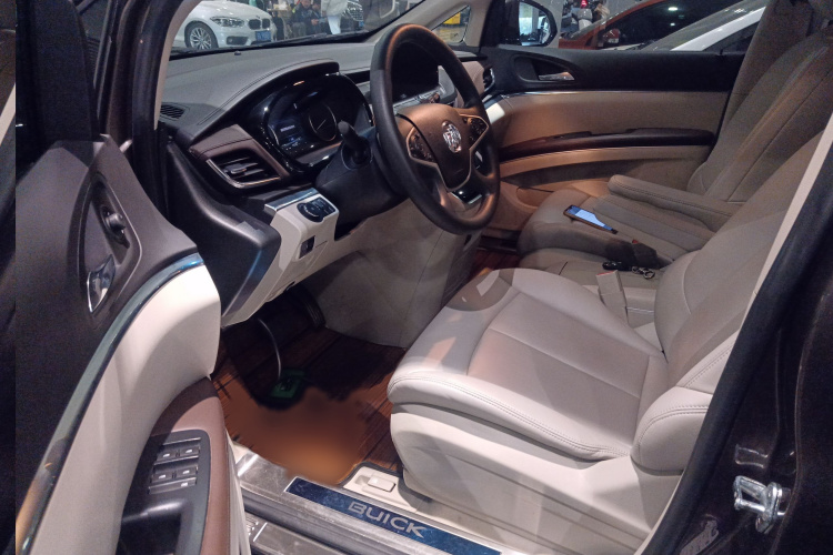 别克GL8 2023款 陆上公务舱 智享型局部细节19