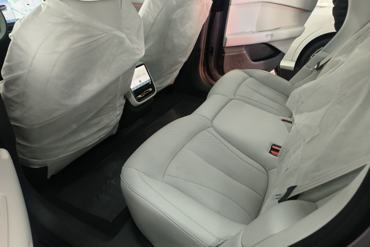 小鹏P7+ 2024款 长续航 Max中控内饰7006