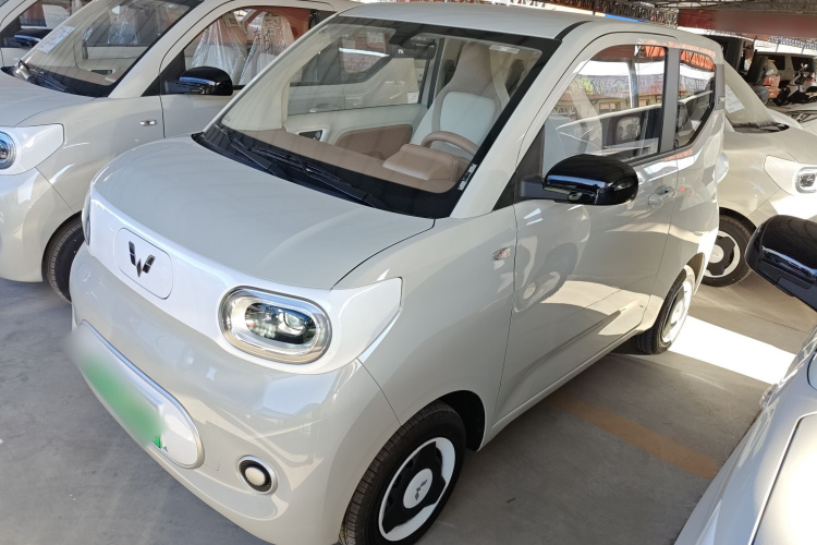 五菱汽车 宏光MINIEV 2024款 第三代 215km 青春版车身外观4