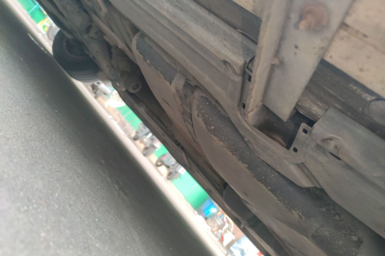 大众 途锐 2011款 3.0TDI 柴油标配型局部细节9003