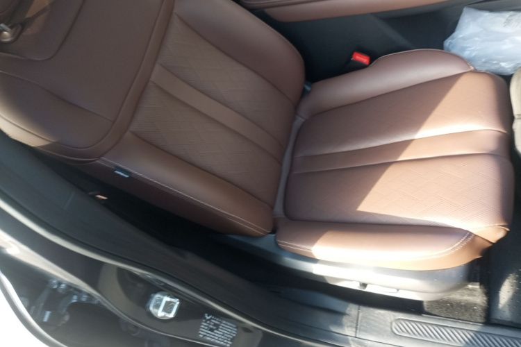 五菱汽车 五菱星光S 2024款 130km 旗舰型局部细节41