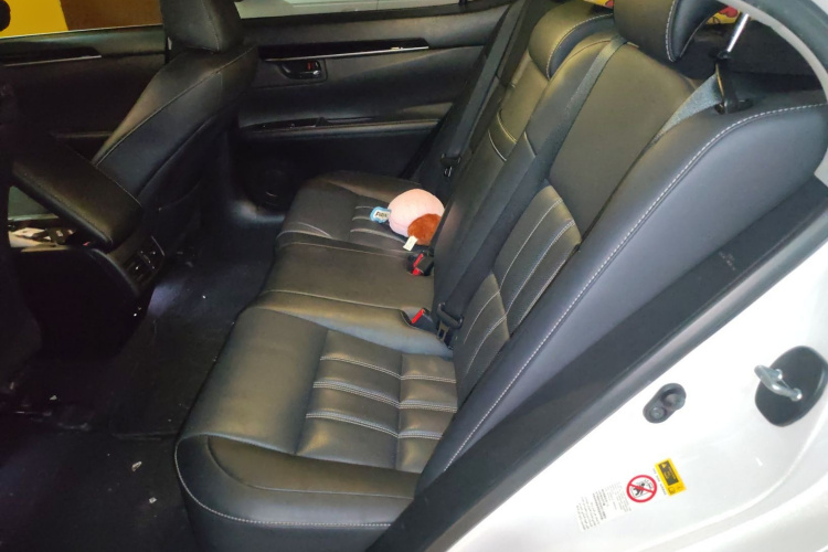 雷克萨斯ES 2016款 200 Midnight特别限量版中控内饰21