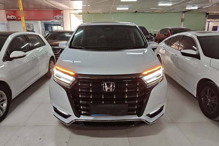 本田 艾力绅 2024款 2.0L e:HEV 豪华版车身外观6001