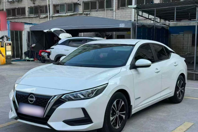 日产 轩逸 2022款 电驱版e-POWER 全电驱Pro车身外观1