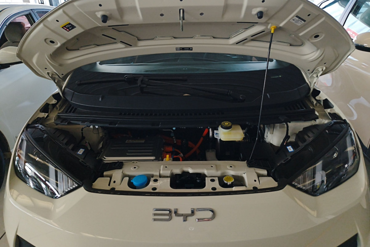 比亚迪 海鸥 2025款 智驾版 305km 活力版机舱底盘24