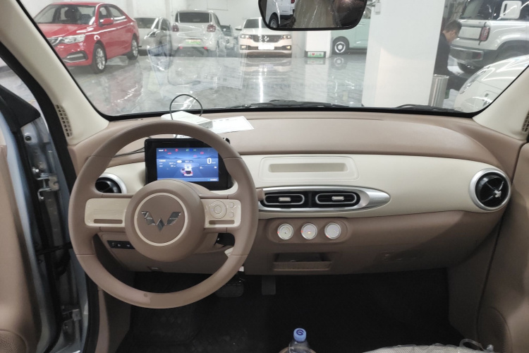 五菱汽车 宏光MINIEV 2025款 四门版 进阶款中控内饰12