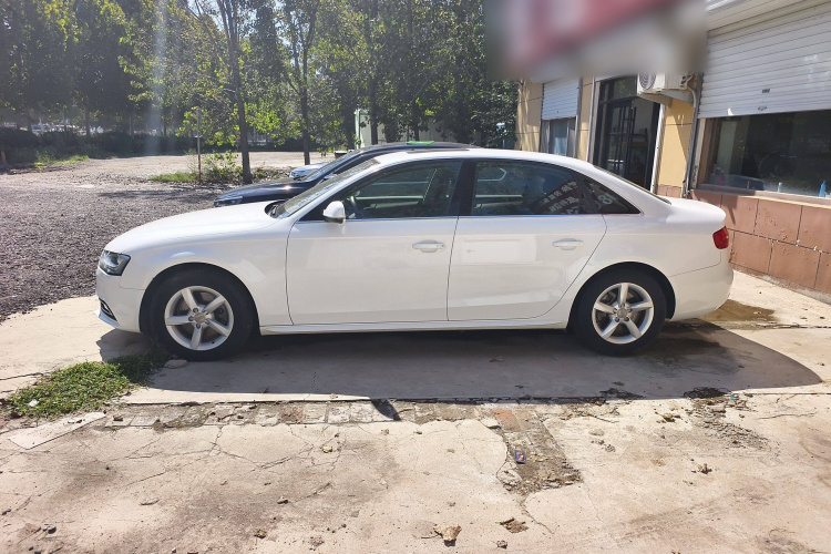 奥迪A4L 2015款 35 TFSI 自动标准型车身外观6003