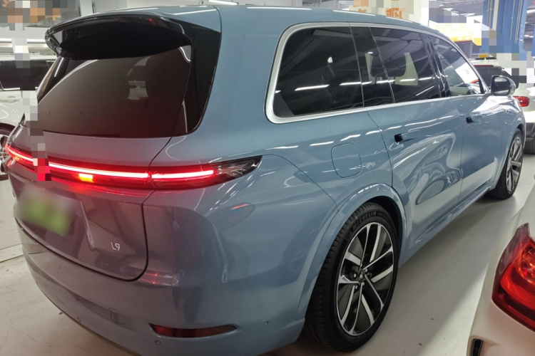 理想汽车 理想L9 2022款 Max车身外观7