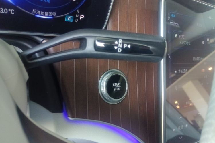 奔驰EQE SUV 2023款 350 4MATIC 先锋版局部细节18