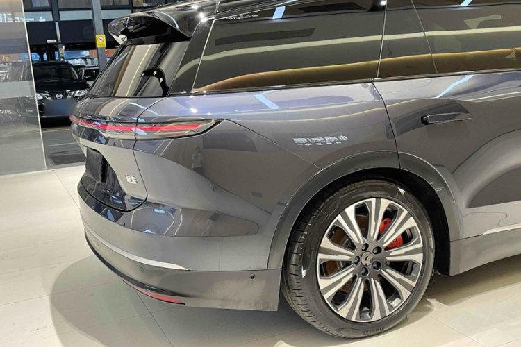 蔚来ES8 2024款 75kWh车身外观6003