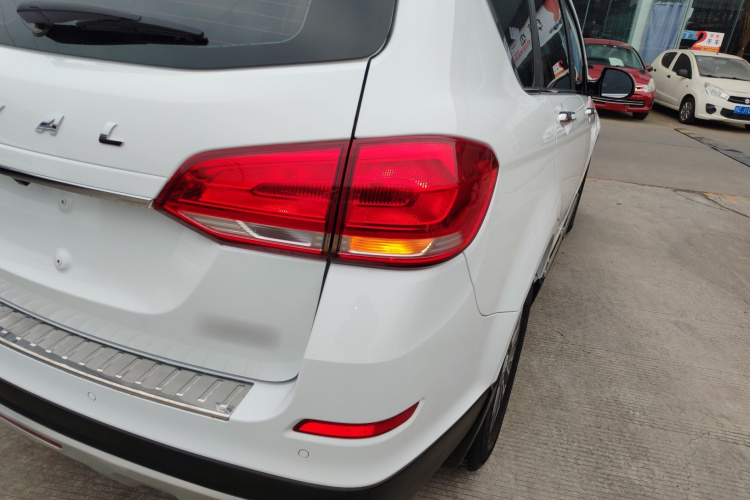 哈弗H6 2019款 运动版 1.5T 自动两驱精英型 国VI车身外观9