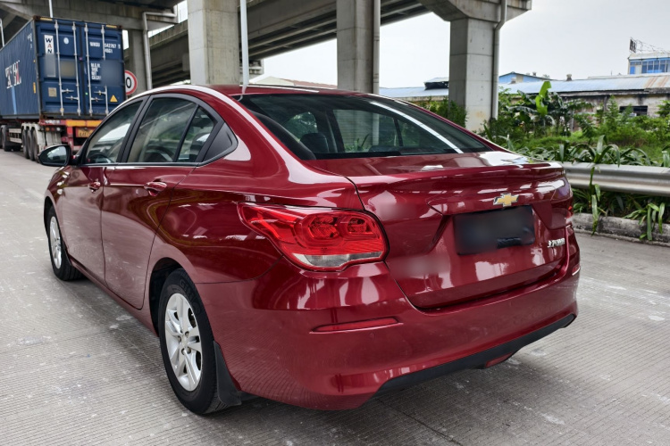 雪佛兰 科沃兹 2019款 325T 双离合欣悦版车身外观6005