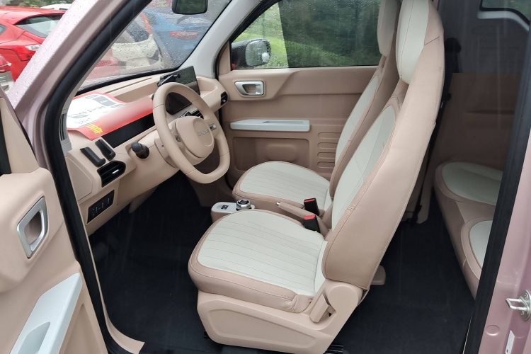 吉利银河 2023款 熊猫mini 200km 耐力熊局部细节19