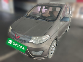 五菱汽车 五菱宏光 2015款 1.2L S 基本型国V