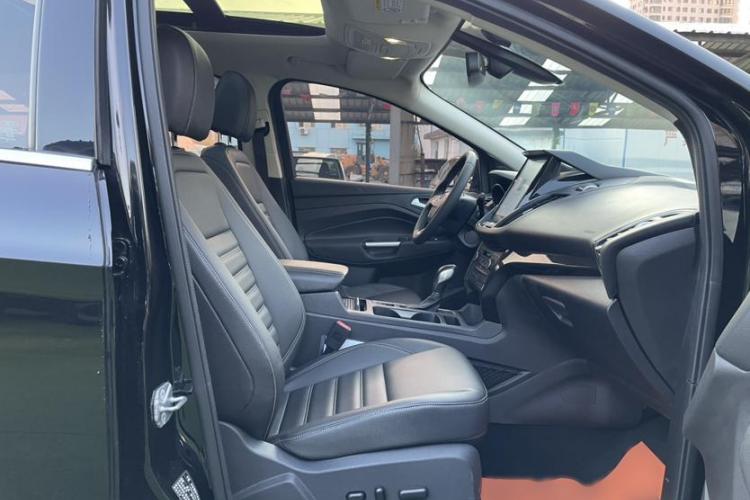 福特 翼虎 2019款 EcoBoost 245 四驱豪翼型 国VI中控内饰7006