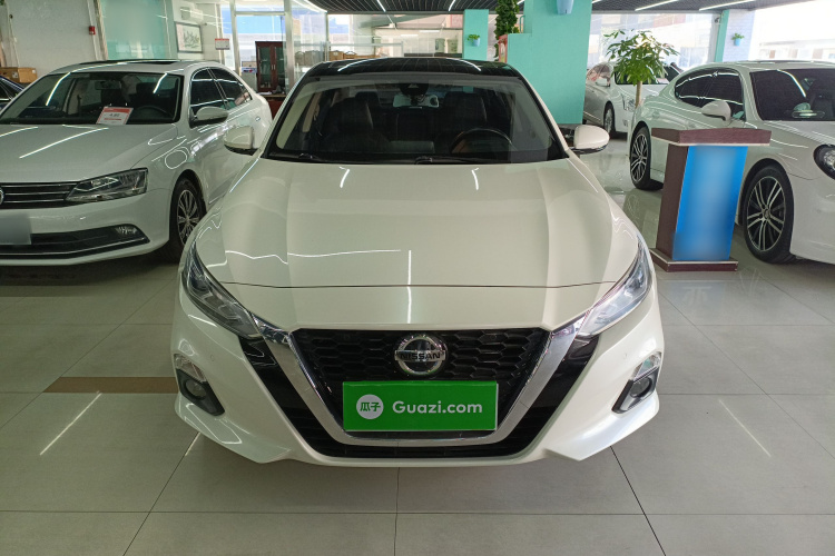 日产 天籁 2020款 2.0T XL Upper AD1 智享领航版车身外观2